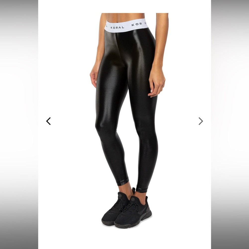 Koral Aden figure forming leggings. Size XS GUC. Some free and pet free home.